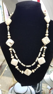 MAGNESITE DOUBLE STRAND NECKLACE SET